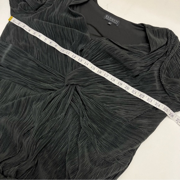 ELOQUII Twisted Knot Front Plisse Dress Size 22 - Picture 10 of 13